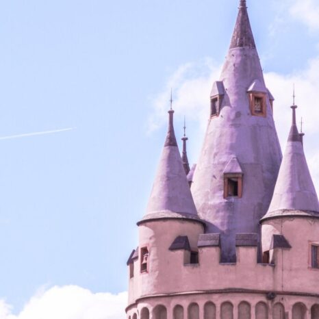 ilon_ka-castle-5026555_1920